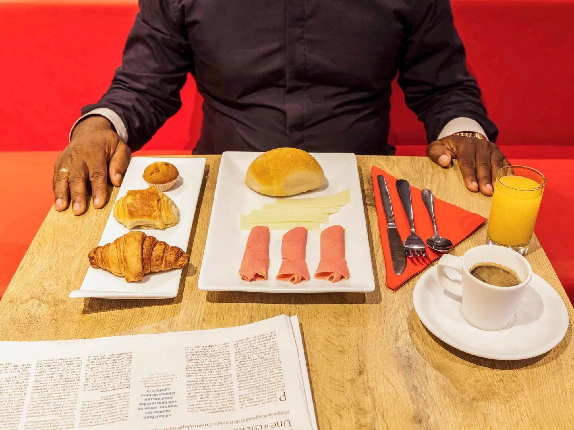 Ibis Douala Hotel Luaran gambar